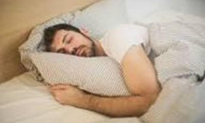 دراسة جديدة تكشف تأثير نقص النوم على الوعي البيولوجي بالعمر