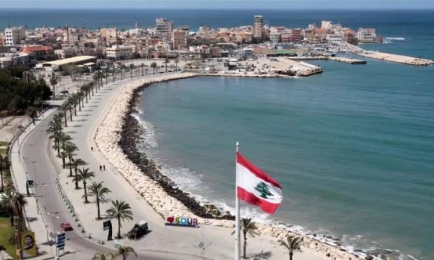 لبنان يشهد عودة هادئة للنازحين إلى صور والبلديات تنصح بالتروي