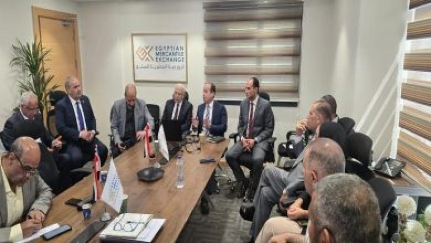 وزير الاستثمار يوقع عقد حق انتفاع لمبنى المعرض الدائم لتعزيز النمو الاقتصادي