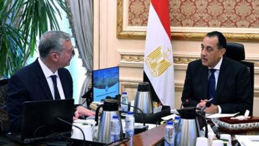 وزيرة الإسكان تشرف على تقدم مشروعات التطوير في مدن الصعيد الجديدة