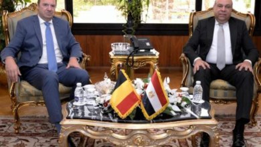 وزيرة الثقافة ووكيل الخارجية يناقشان استراتيجيات استثمار الجولات الخارجية لتعزيز التعاون الثقافي