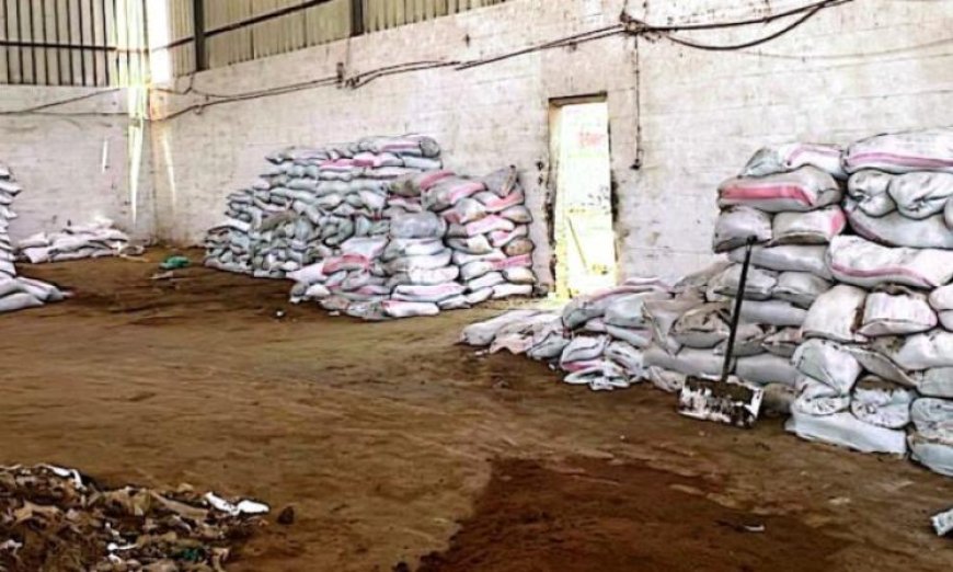 إغلاق مصنع غير مرخص لتصنيع الأعلاف غير المعروفة في المنوفية