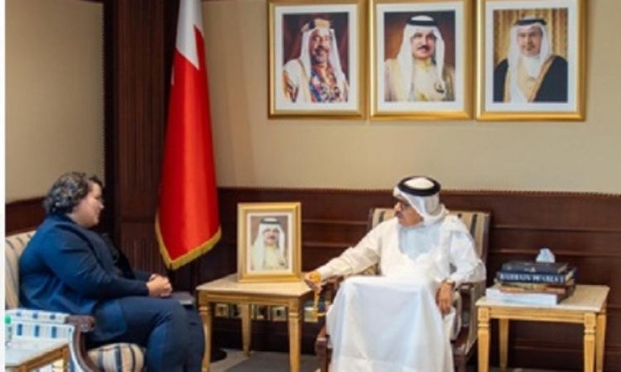 البحرين وأمريكا تتعاونان من أجل تعزيز العلاقات الثنائية ودعم جهود السلام