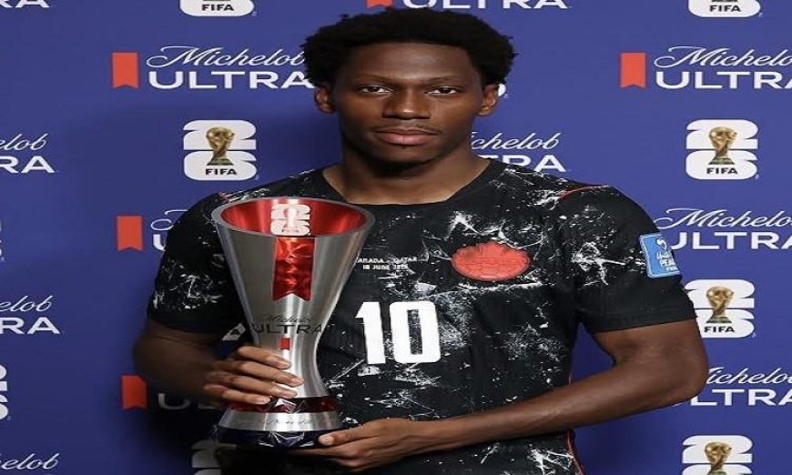 جوناثان ديفيد يتألق بتحقيق الهاتريك الثاني في المونديال ويفوز بلقب أفضل لاعب في مباراة كندا وقطر