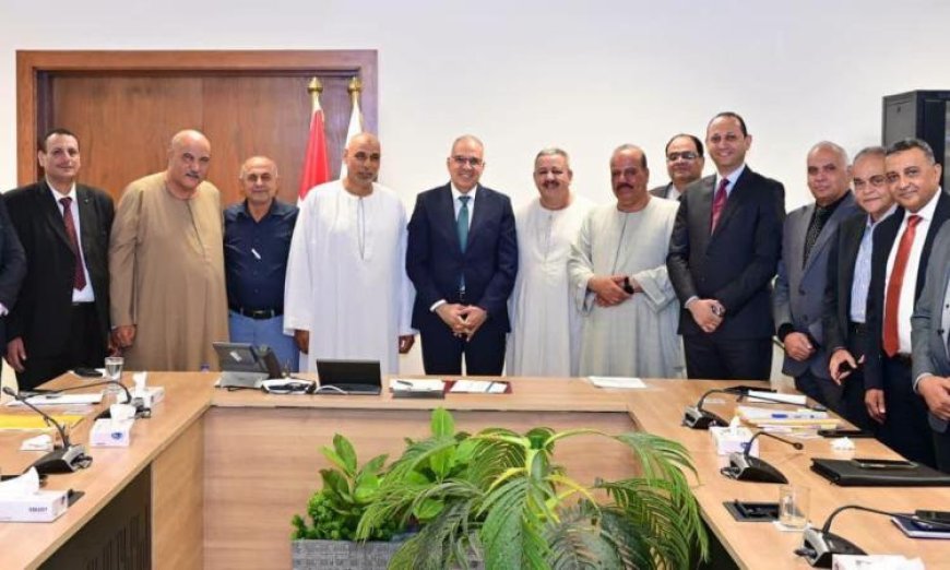 وزير الري يلتقي بمجلس إدارة اتحاد مستخدمي المياه لمناقشة قضايا هامة