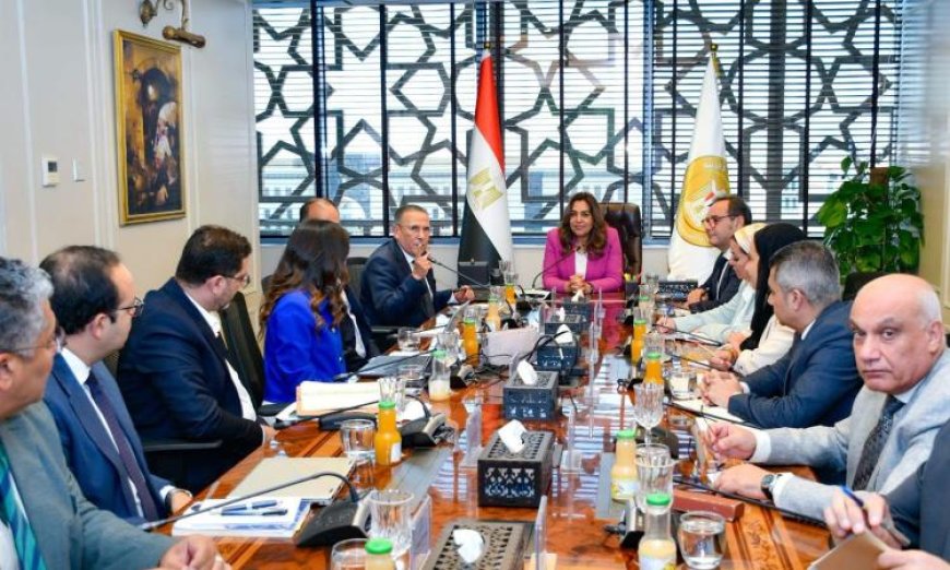 وزيرة البيئة تراقب تقدم تنفيذ مشروعات الاستثمار البيئي في شرم الشيخ