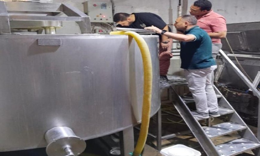 حملات مراقبة تكشف عن مخالفات غذائية وإشغالات في طريق المنيا