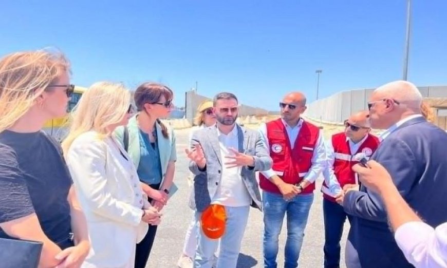 وفد نواب هولندي يزور معبر رفح ويثني على جهود مصر في تعزيز الاستقرار الإقليمي
