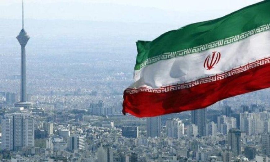 وفد التفاوض الإيراني يتوجه إلى سويسرا لاستكمال تنفيذ الالتزامات المتبادلة