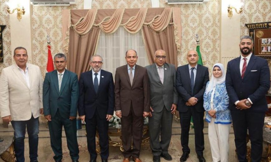 قيادات التأمين الصحي تتفقد استعدادات التشغيل التجريبي للمنظومة الجديدة في المنيا