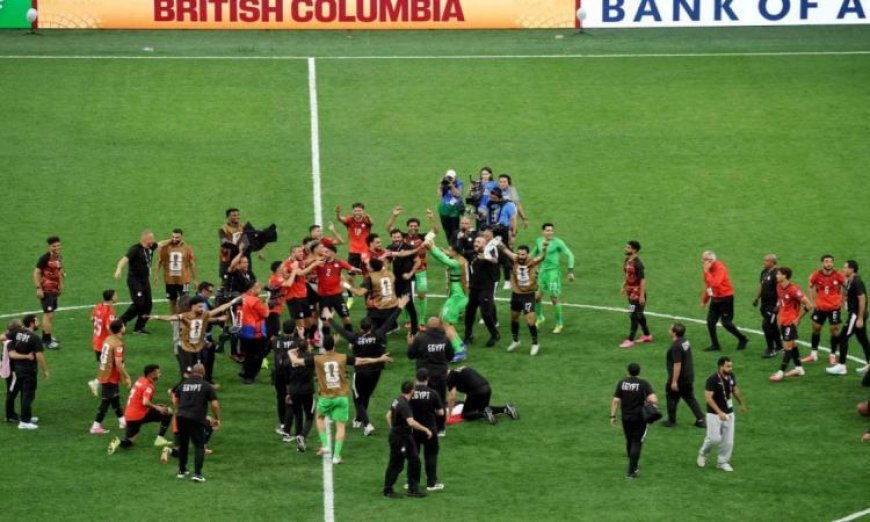 مصر تحيي حماس صلاح ورفاقه قبل لقاء إيران في كأس العالم