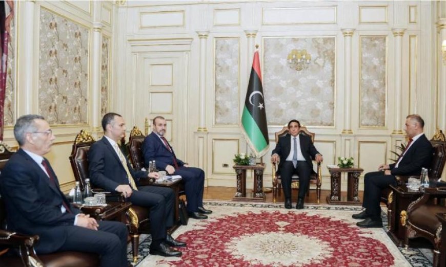 المنفي يناقش مع القائم بأعمال السفارة المصرية بطرابلس تعزيز العلاقات ودعم الاستقرار في ليبيا
