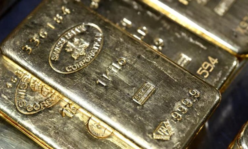 هبوط الذهب لأدنى مستوى خلال أسبوعين مع ارتفاع الدولار وتوقعات تشديد الفيدرالي