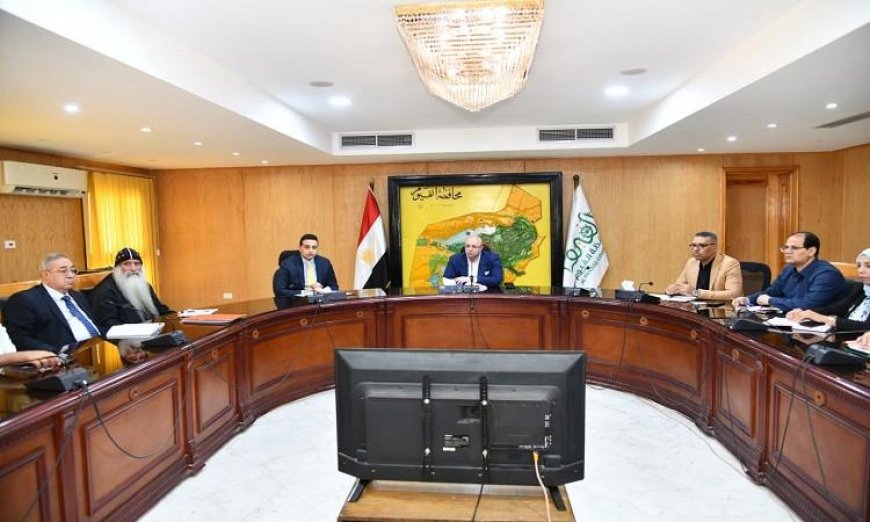 محافظ الفيوم يكشف عن تطورات مشروع القطار الكهربائي السريع وأهم آخر المستجدات