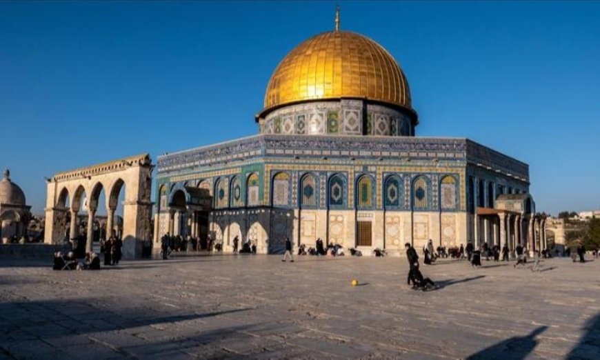 محافظة القدس تنبه من انخفاض خطير في أعداد حراس المسجد الأقصى
