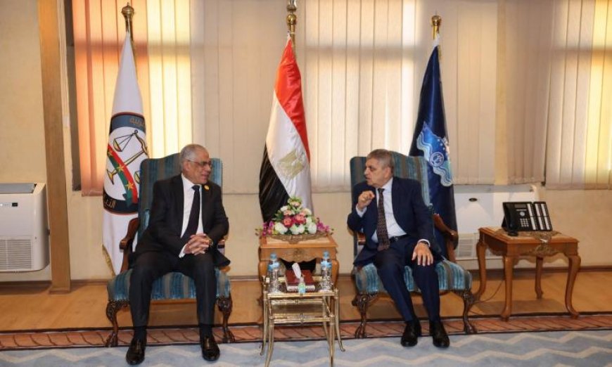 استقبال الفريق أسامة ربيع للنائب العام المستشار محمد شوقي يعزز التعاون القانوني