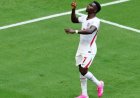 ساكا يتألق ويحقق هاتريك ليُتوج أفضل لاعب في مواجهة إنجلترا وفرنسا بكأس العالم