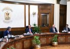 رئيس الوزراء يعزز إجراءات تسهيل دخول السائحين إلى البلاد لجذب المزيد من الزوار