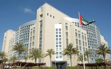 الإمارات تعبر عن مخاوفها بشأن تطورات المنطقة وتطالب بوقف التصعيد فوراً
