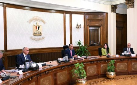 رئيس الوزراء يتابع مشاريع التعاون المشتركة بين وزارتي الري والإسكان لتعزيز التنمية المستدامة