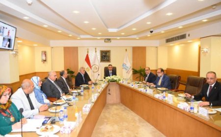 وزير التموين يعقد اجتماع الجمعية العمومية للقابضة للصناعات الغذائية لمتابعة خطط التطوير الجديدة
