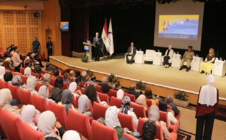 الأعلى للثقافة ومكتبة الإسكندرية يستعرضان سبل إقامة ندوة حول شفرة المستقبل