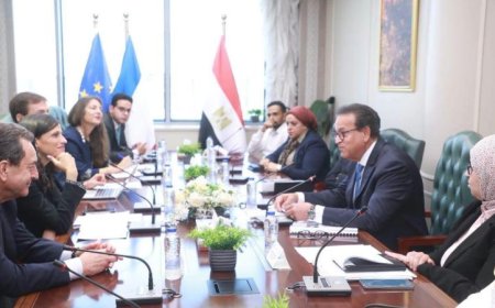 وزير الصحة المصري يستقبل وزيرة الصحة الفرنسية لتعزيز التعاون الصحي بين مصر وفرنسا