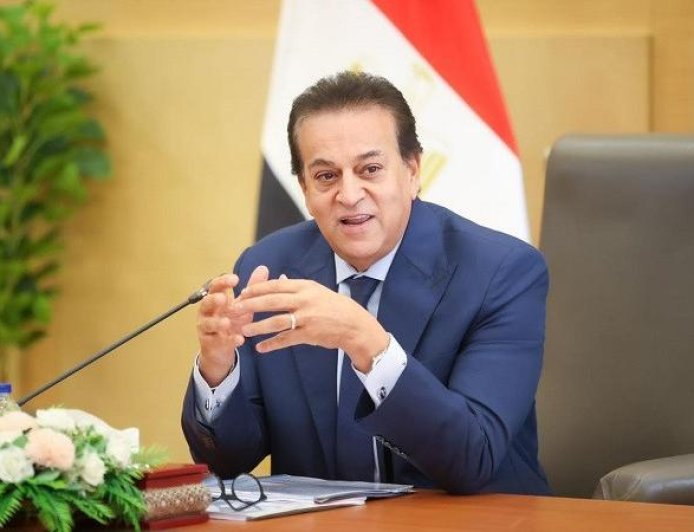 وزير الصحة يواصل متابعة أحدث التطورات في التشغيل التجريبي لمنظومة التأمين الصحي الشامل في المنيا