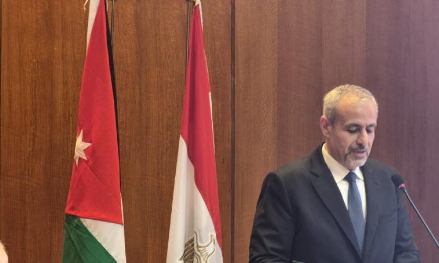 السفير المصري في الأردن يؤكد قوة العلاقات ويعلن دعم مصر للوصاية الهاشمية