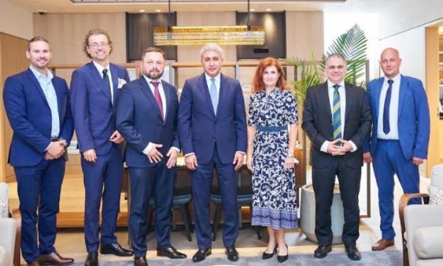 وزير السياحة يعقد اجتماعات شاملة مع مسؤولي شركات السياحة التشيكية لتعزيز التعاون السياحي