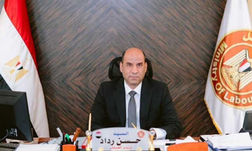 وزير العمل يعلن عن بدء الاختبارات النظرية للباحثين عن فرص عمل دولية