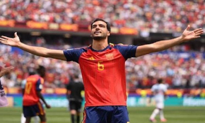 الإسباني ميرينو يعتبر مواجهة منتخب الأرجنتين تحديًا كبيرًا في عالم كرة القدم