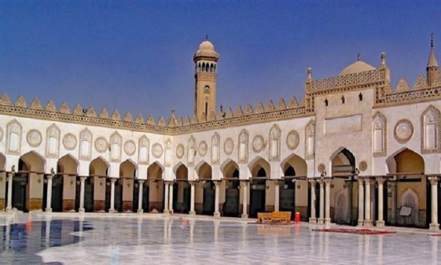 الأزهر الشريف يعبر عن حزنه العميق ويقدم تعازيه للجزائر في ضحايا حريق دار الأيتام ويؤكد تضامنه مع الأسر المتضررة