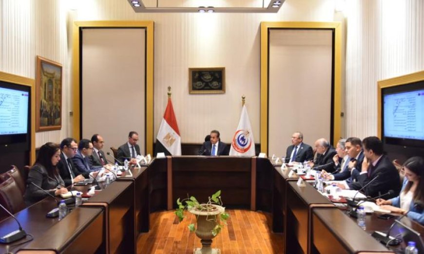 وزير الصحة يستعرض شروط تحديث ترخيص مزاولة مهنة الطب في السعودية