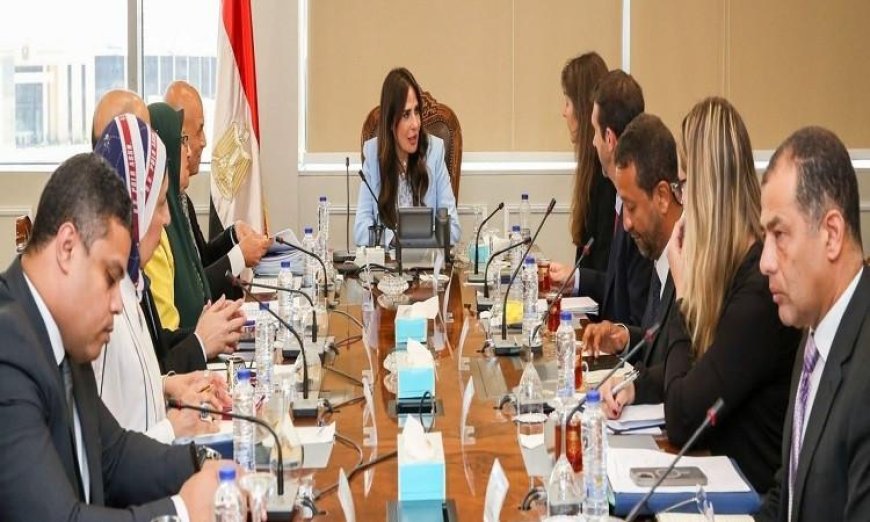وزيرة الإسكان تؤكد أهمية التعاون مع الوكالة الفرنسية للتنمية في تنفيذ مشاريع حيوية استراتيجية