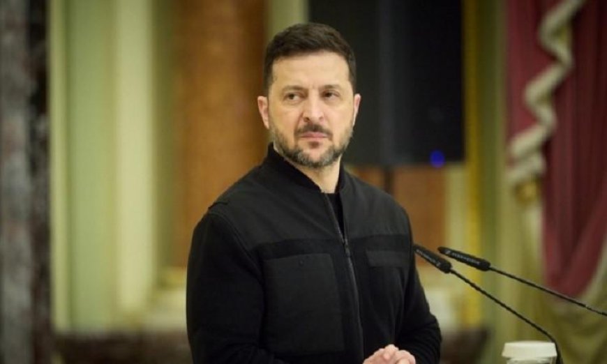 زيلينسكي يتخذ قرارًا جريئًا بإقالة قائد الجيش الأوكراني