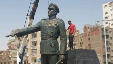 تمثال الرئيس السادات
