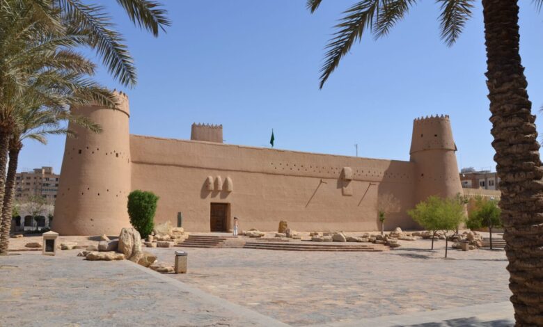 قصر المصمك واهميته التاريخية والحضارية