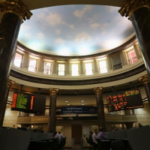 أسعار الأسهم بالبورصة المصرية اليوم الخميس 16-3-2023