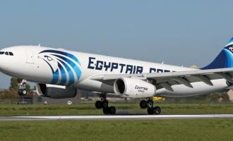 "مصر للطيران" تجتاز الاختبار الخاص بالانبعاثات الناجمة عن الطائرات CORSIA