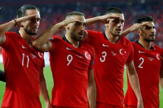 أول ظهور بعد الزلزال.. تركيا تقلب تأخرها إلى فوز على أرمينيا في تصفيات يورو 2024