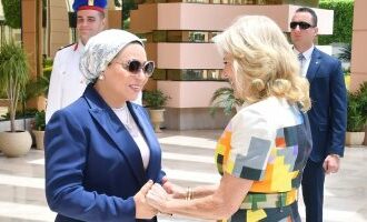 السيدة انتصار السيسى: سعدت بلقاء السيدة جيل بايدن خلال زيارتها لبلدها الثانى مصر